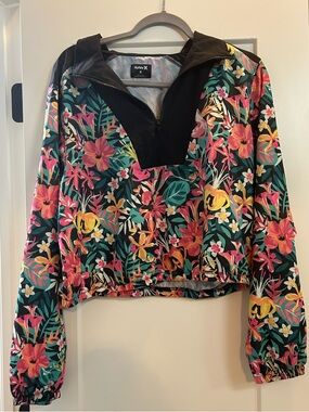 Hurley pullover with multi color pattern